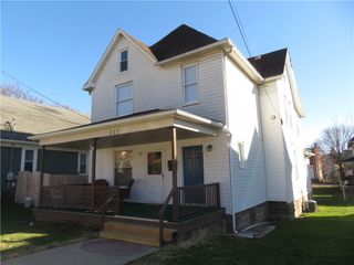 327 W Brady St, City Of But Nw, PA 16001