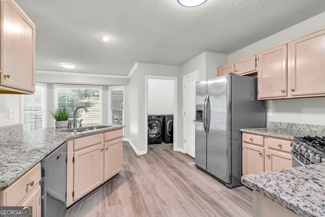 608 Adam Circle, Woodstock, GA 30188