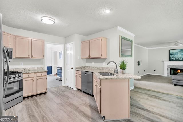 608 Adam Circle, Woodstock, GA 30188
