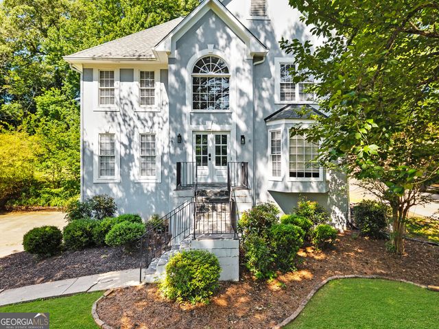 608 Adam Circle, Woodstock, GA 30188