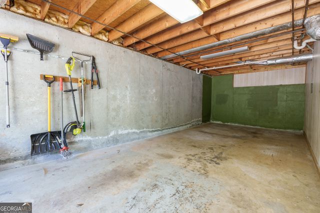 608 Adam Circle, Woodstock, GA 30188