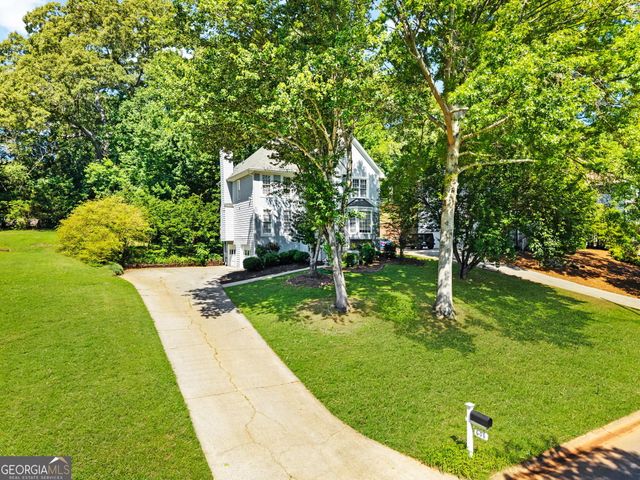 608 Adam Circle, Woodstock, GA 30188