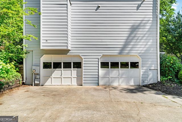 608 Adam Circle, Woodstock, GA 30188