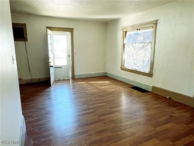 507 Bunker Hill Road, Ashtabula, OH 44004