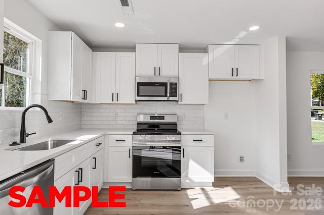 580 Pleasant Avenue, Kannapolis, NC 28081