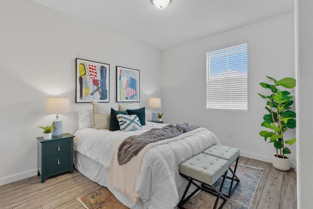 17516 Gemini Ct, Lathrop, CA 95330