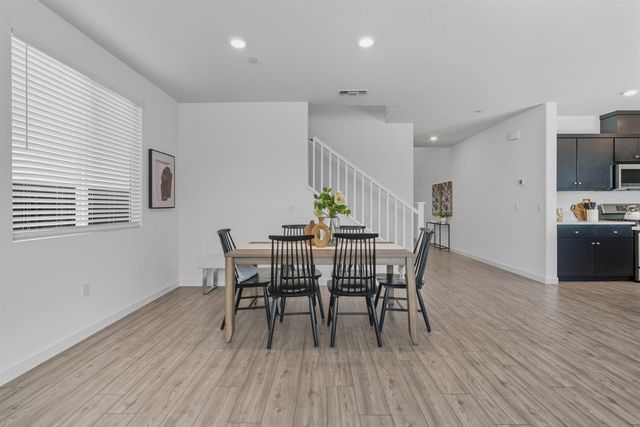 17516 Gemini Ct, Lathrop, CA 95330