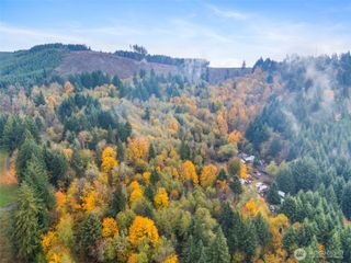 1586 King Road, Winlock, WA 98596