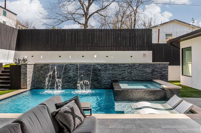 3007 Garden Villa LN, Austin, TX 78704