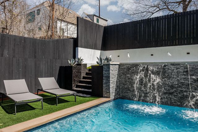 3007 Garden Villa LN, Austin, TX 78704