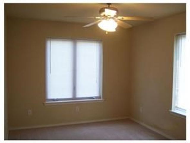 820 Piedmont Place 6, Fayetteville, AR 72701