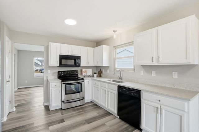 149 Hitching Post Place, Florence, KY 41042