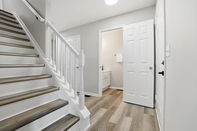 149 Hitching Post Place, Florence, KY 41042