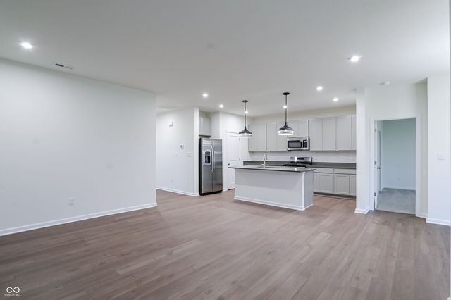 2068 Frost Line Lane, Greenfield, IN 46140