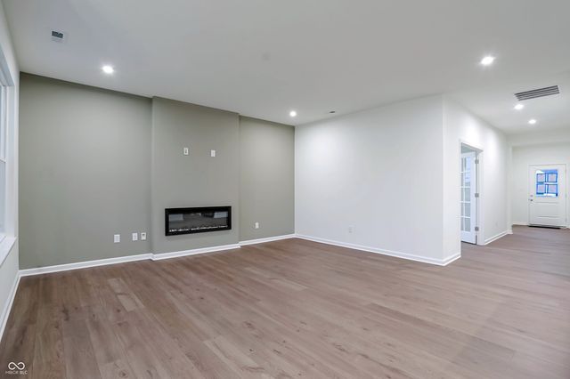 2068 Frost Line Lane, Greenfield, IN 46140