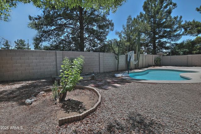 2237 E AUSTIN Drive, Gilbert, AZ 85296