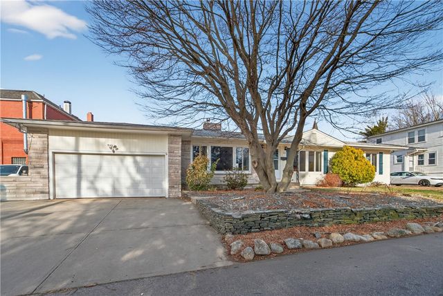 12 Hazard Street, Coventry, RI 02816