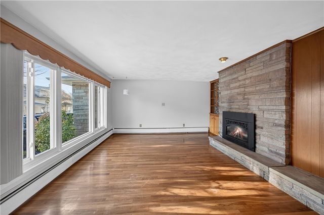 12 Hazard Street, Coventry, RI 02816