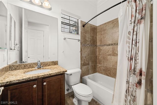 3312 Pacific DR, Naples, FL 34119