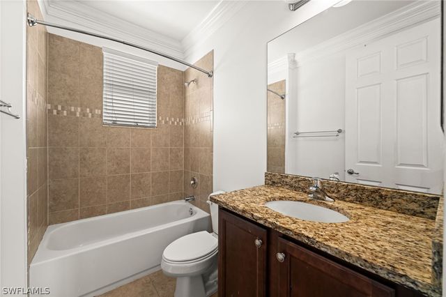 3312 Pacific DR, Naples, FL 34119