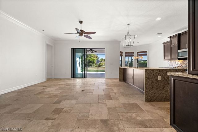 3312 Pacific DR, Naples, FL 34119