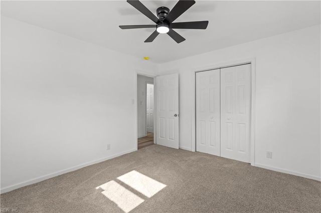 2517 Lynnriver DR, Virginia Beach, VA 23452
