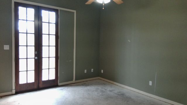 110 Pawnee Trail, Gainesville, TX 76240