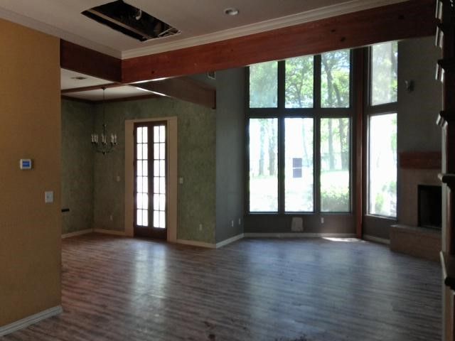 110 Pawnee Trail, Gainesville, TX 76240