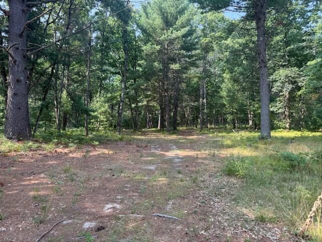 624 W 12th Street, Webber Twp, MI 49304