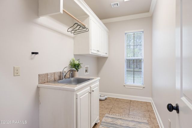 104 Arapahoe Drive, Lafayette, LA 70503