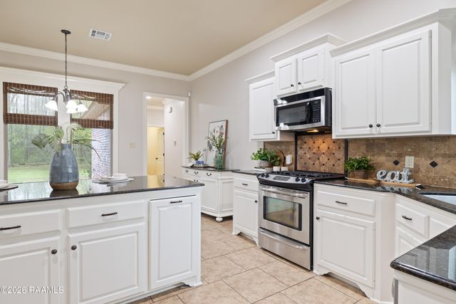 104 Arapahoe Drive, Lafayette, LA 70503