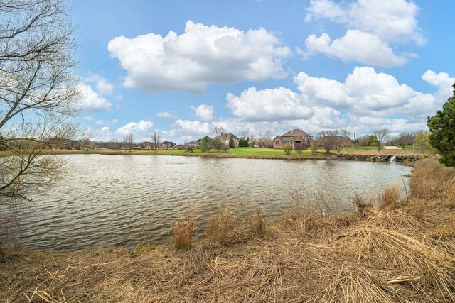 18490 S Pineprairie Drive, Mokena, IL 60448