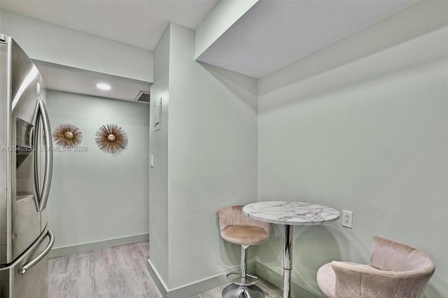 501 Three Islands Blvd 518, Hallandale Beach, FL 33009