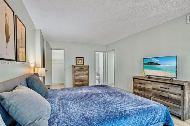 501 Three Islands Blvd 518, Hallandale Beach, FL 33009