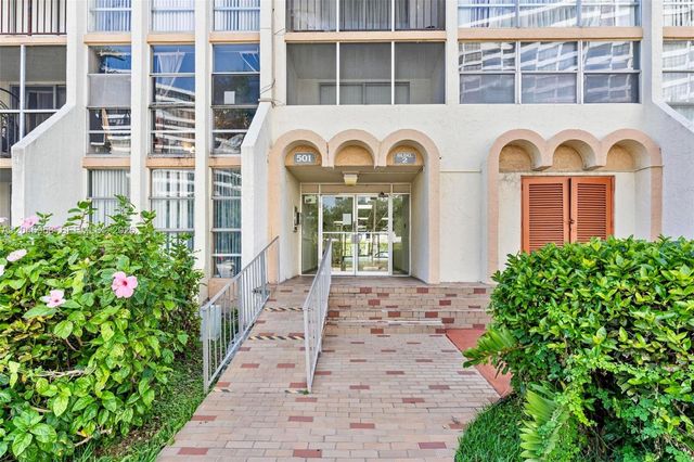 501 Three Islands Blvd 518, Hallandale Beach, FL 33009
