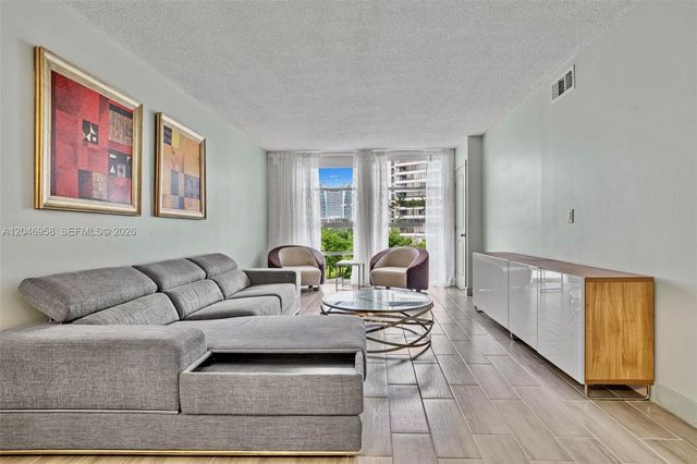 501 Three Islands Blvd 518, Hallandale Beach, FL 33009