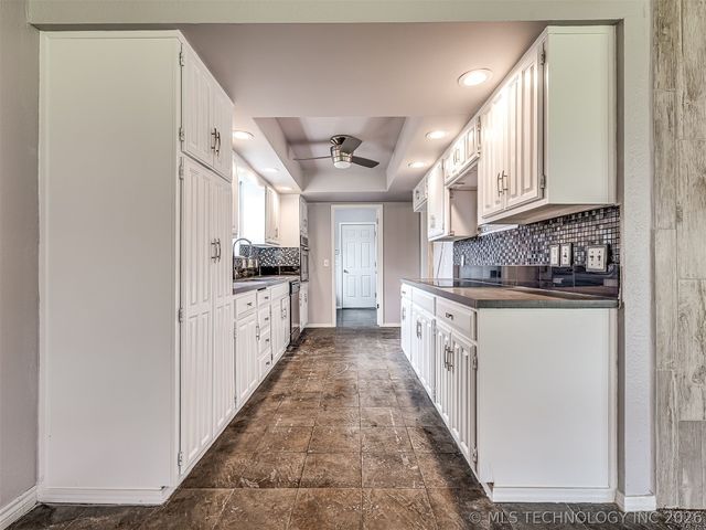 8960 E 16th Place, Tulsa, OK 74112