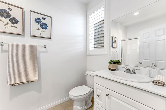 925 E 3rd, Santa Ana, CA 92701