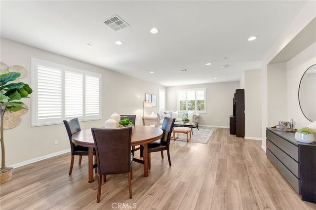 925 E 3rd, Santa Ana, CA 92701