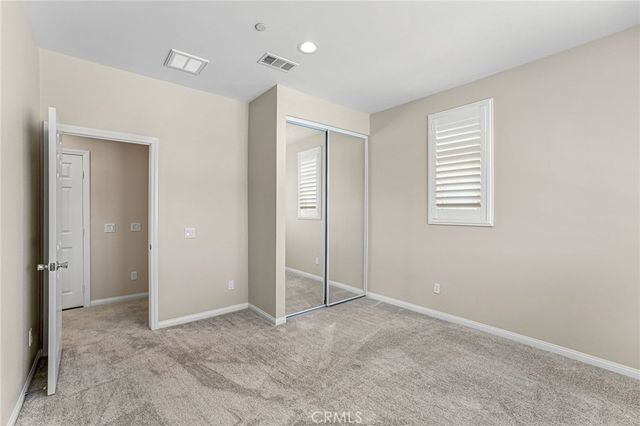 925 E 3rd, Santa Ana, CA 92701