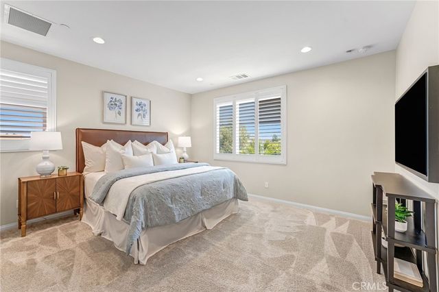 925 E 3rd, Santa Ana, CA 92701