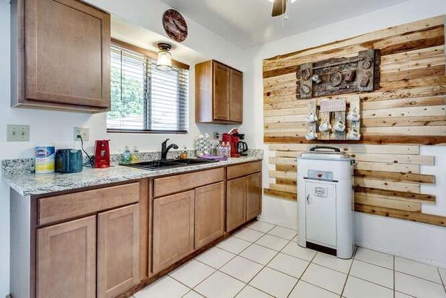 12602 N 105th Avenue, Sun City, AZ 85351