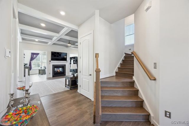 18555 Cove Creek Dr, Moseley, VA 23120