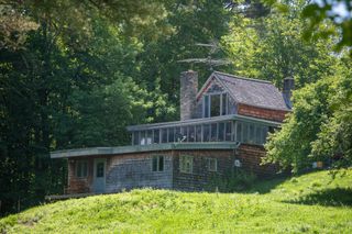 340 Melendy Hill Road, Londonderry, VT 05155
