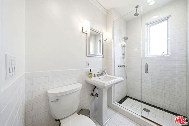 1424 N Crescent Heights Boulevard 49, West Hollywood, CA 90046