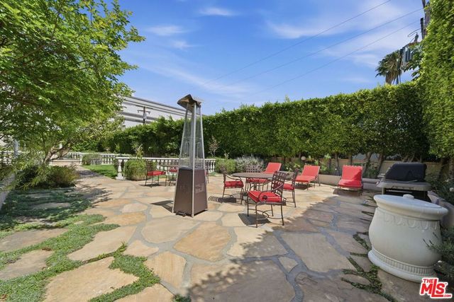 1424 N Crescent Heights Boulevard 49, West Hollywood, CA 90046