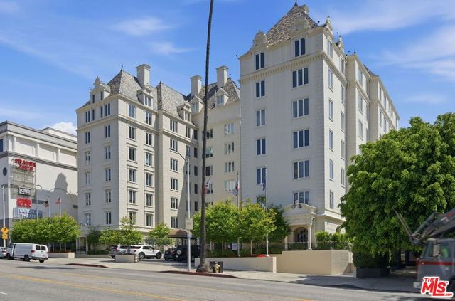 1424 N Crescent Heights Boulevard 49, West Hollywood, CA 90046