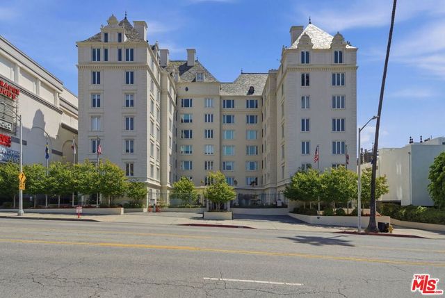 1424 N Crescent Heights Boulevard 49, West Hollywood, CA 90046