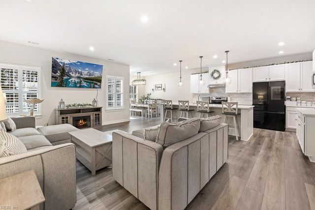 116 Brentwood CV, Smithfield, VA 23430