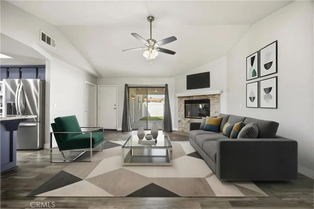7596 Arcadia Avenue, Hesperia, CA 92345